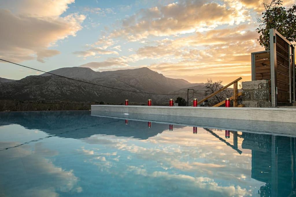 Lasithi Luxury Villa Mesa Lasithi Luaran gambar